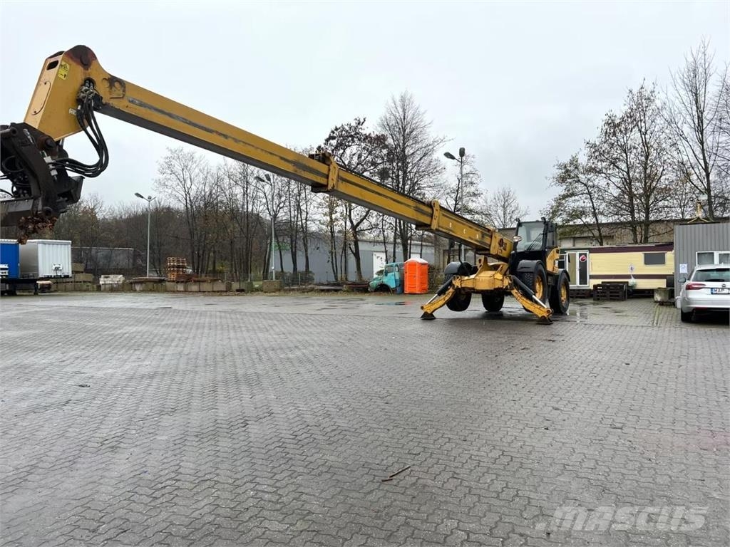 CAT TH580B Teleskopiskie manipulatori
