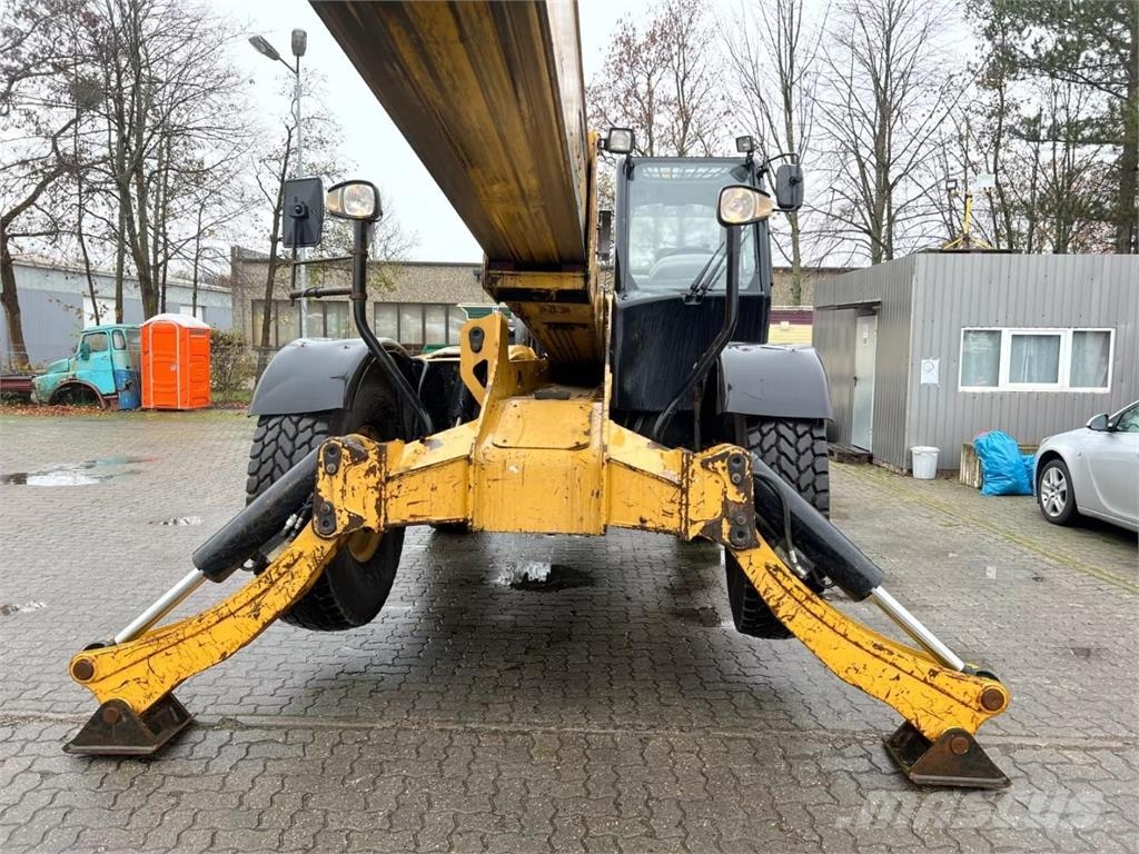 CAT TH580B Teleskopiskie manipulatori