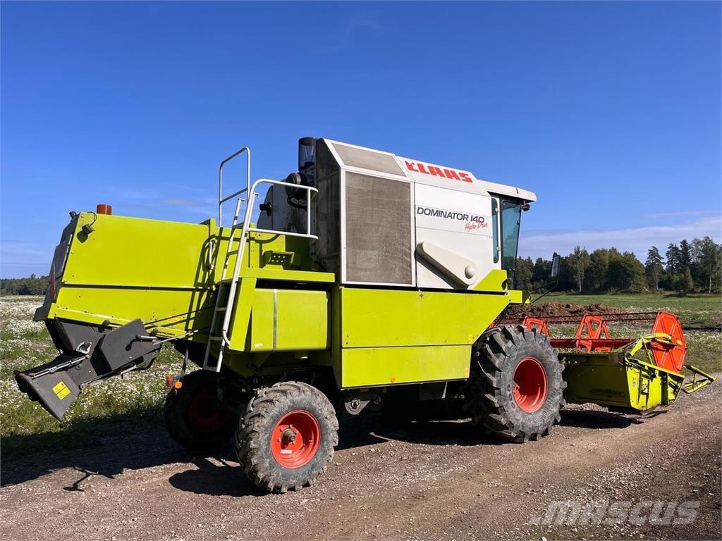 CLAAS Dominator 140 Θεριζοαλωνιστικές μηχανές