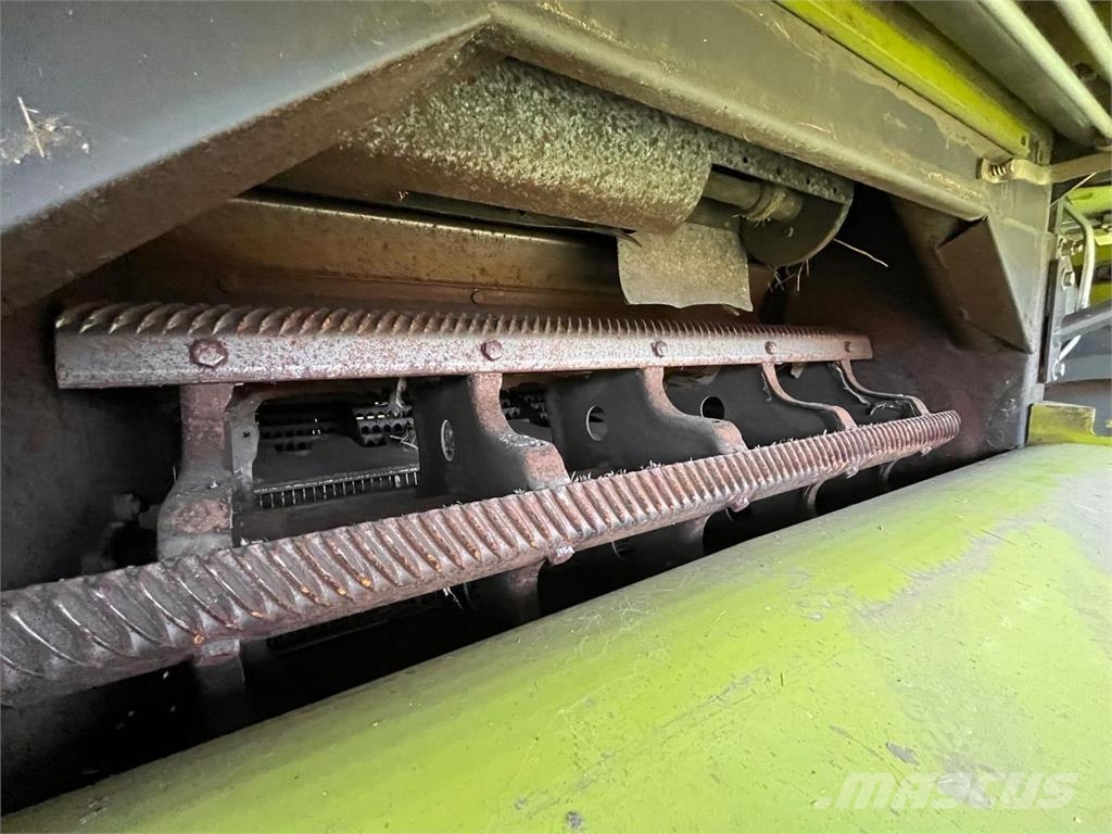 CLAAS Dominator 140 HydroDrive Mähdrescher