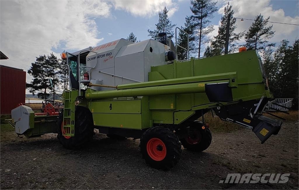 CLAAS Dominator 150 Θεριζοαλωνιστικές μηχανές