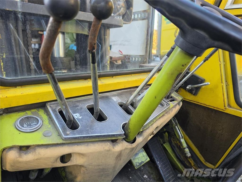 Clark C500 Y55LPG Kaasutrukki Carrelli elevatori GPL