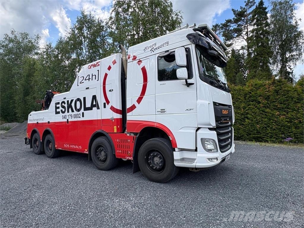 DAF Xf 530 fad 8x4 Camiones portavehículos
