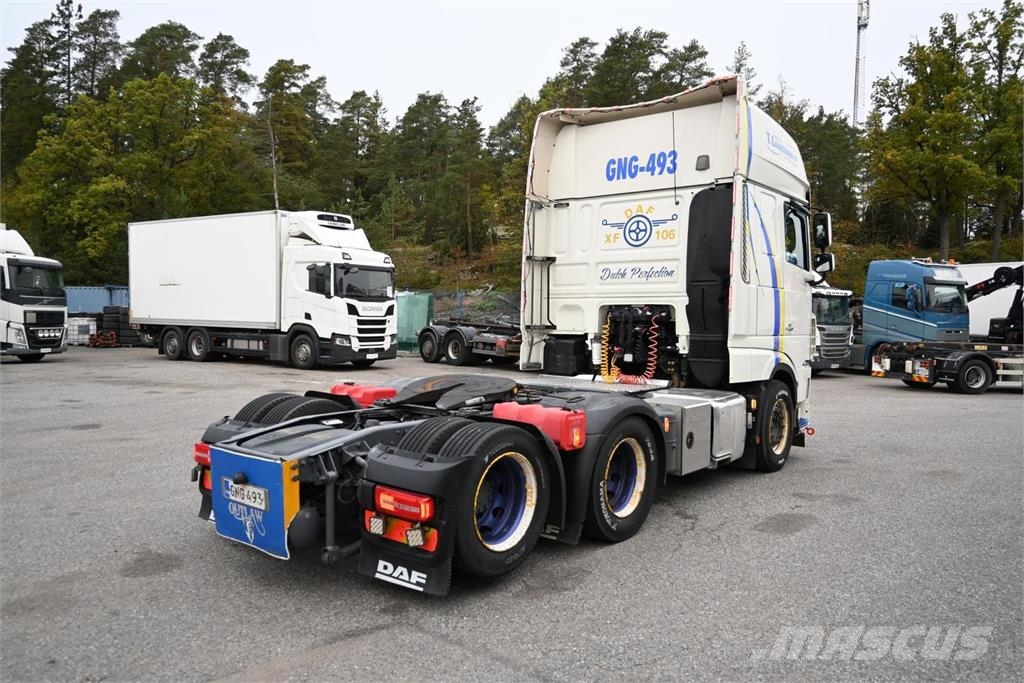 DAF XF530 6x2 Truck Tractor Units