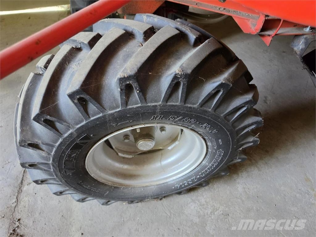 Deutz-Fahr M660 Mietitrebbiatrici