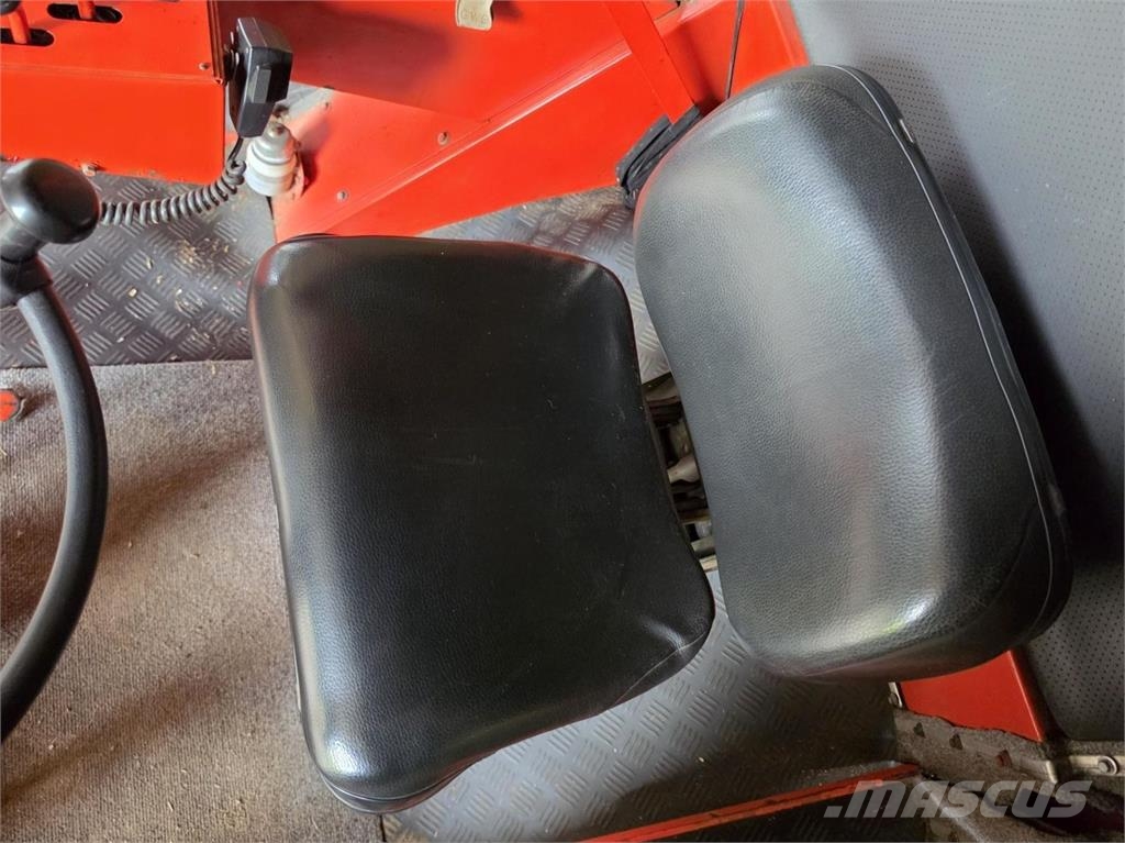 Deutz-Fahr M660 Mietitrebbiatrici