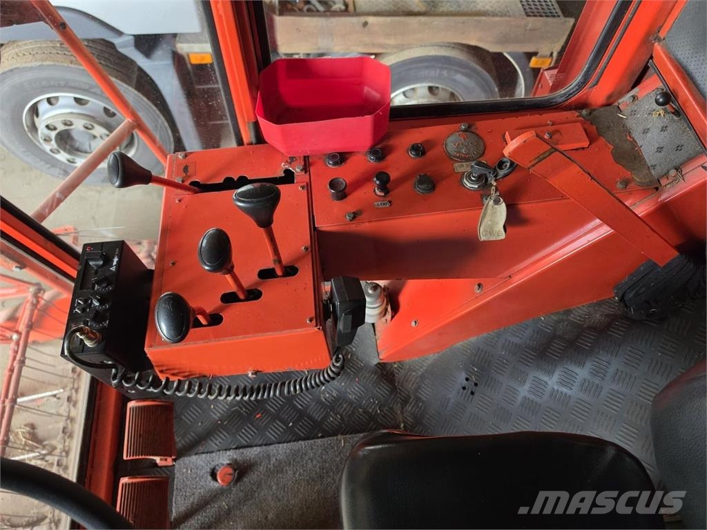 Deutz-Fahr M660 Mietitrebbiatrici