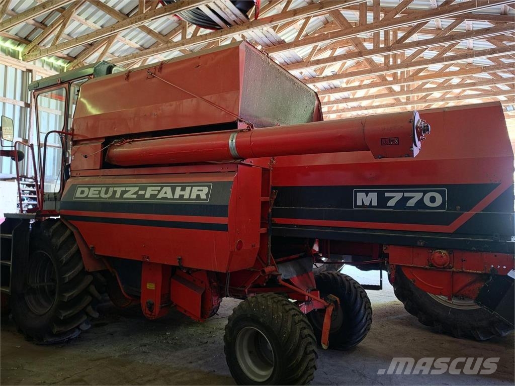 Deutz-Fahr M770 Mietitrebbiatrici