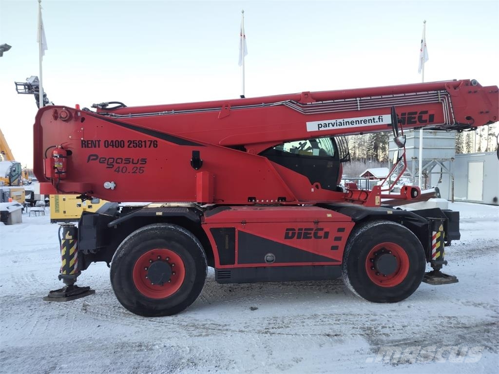 Dieci Pegasus مناولات متداخلة