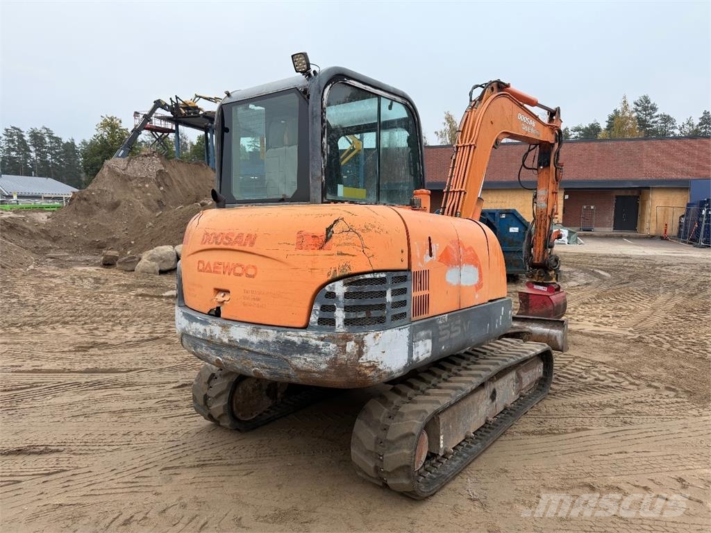 Doosan 55 Mini ekskavatori < 7 t