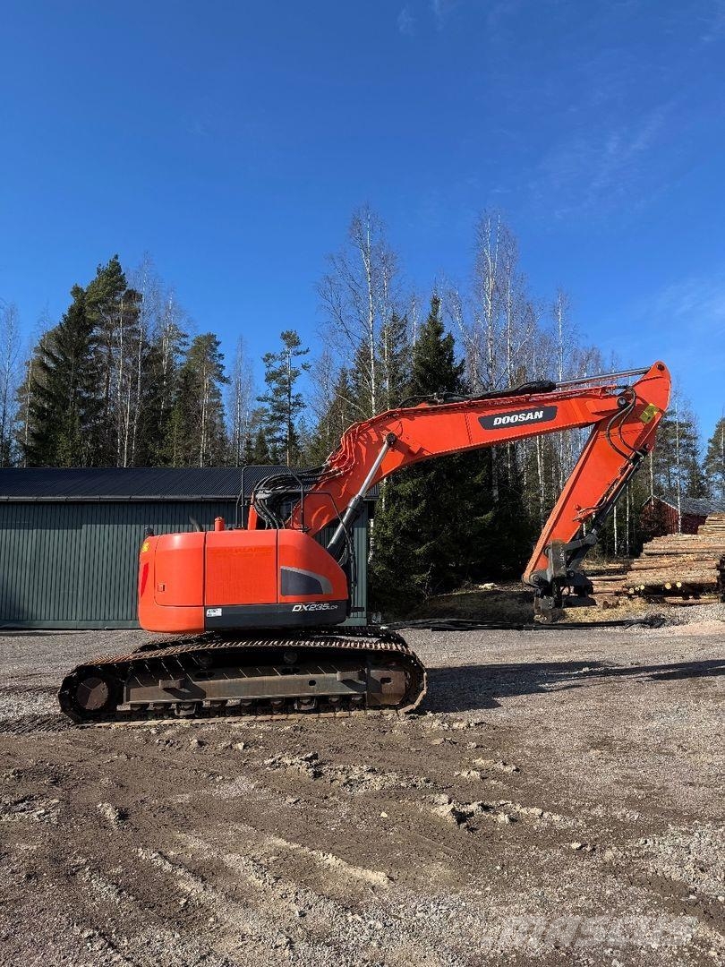 Doosan DX 235 LCR Excavadoras sobre orugas
