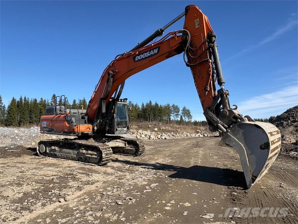 Doosan DX 340 LC-5 MYYTY/SOLD Kāpurķēžu ekskavatori