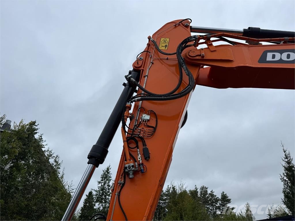 Doosan DX 350 LC-7 Telakaivukoneet