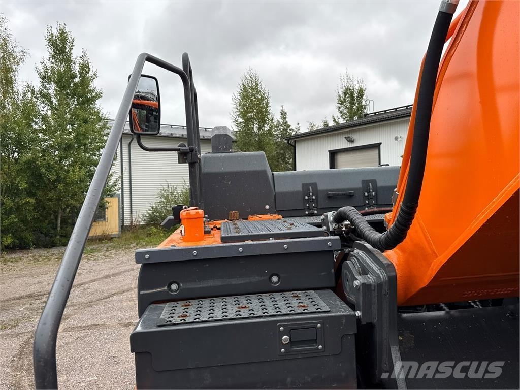 Doosan DX 350 LC-7 Telakaivukoneet
