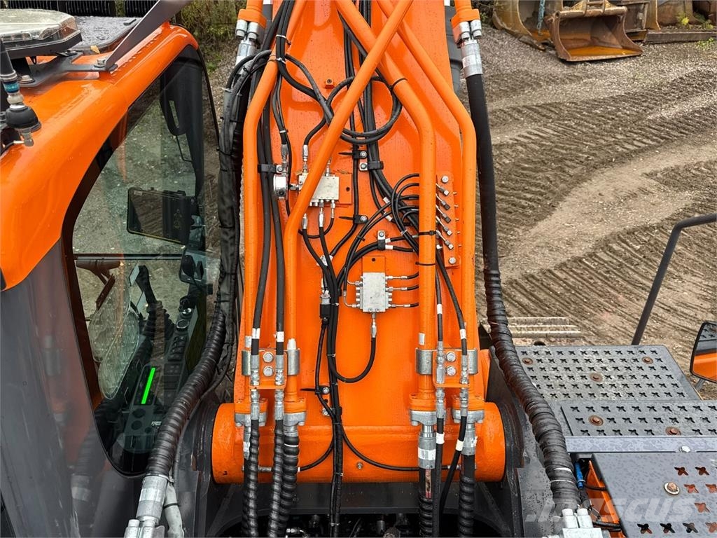 Doosan DX 350 LC-7 Telakaivukoneet