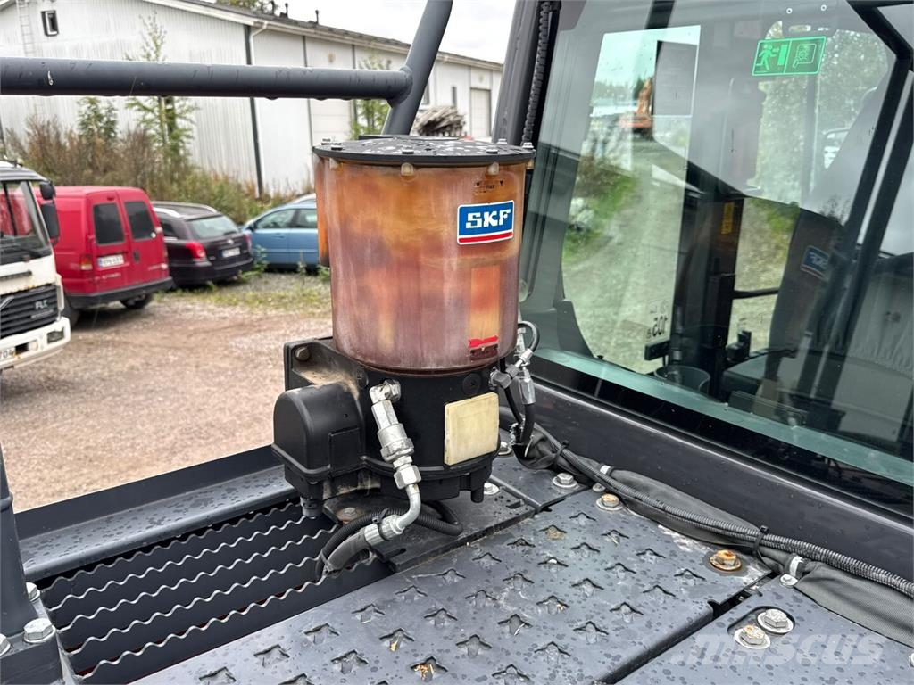 Doosan DX 350 LC-7 Telakaivukoneet