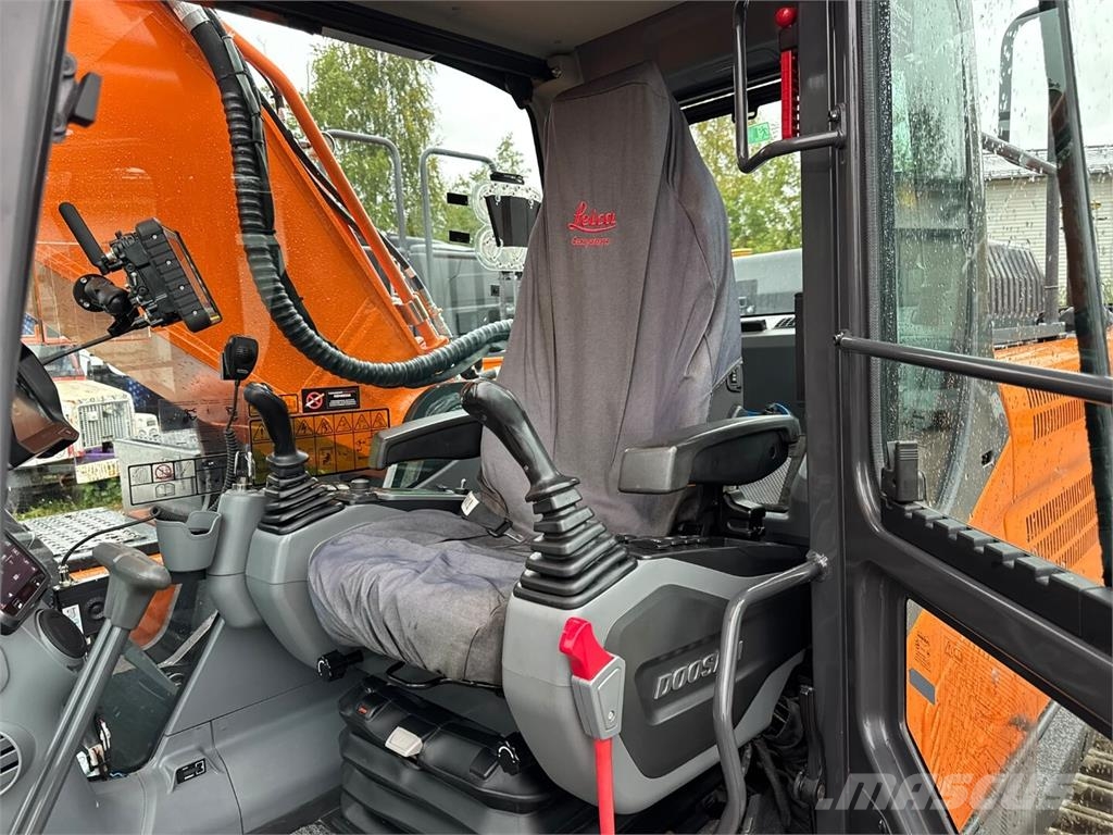 Doosan DX 350 LC-7 Telakaivukoneet