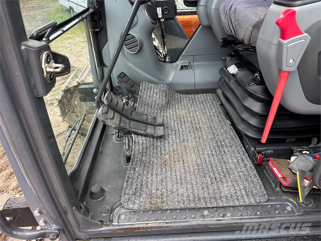 Doosan DX 350 LC-7 Telakaivukoneet