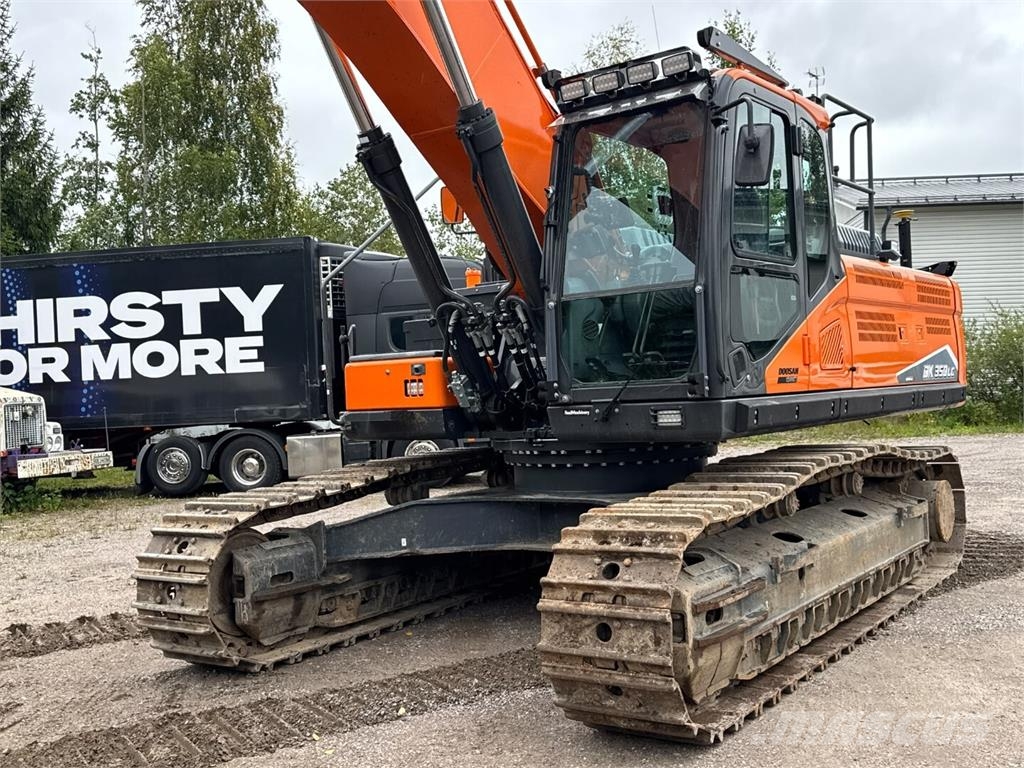 Doosan DX 350 LC-7 Telakaivukoneet