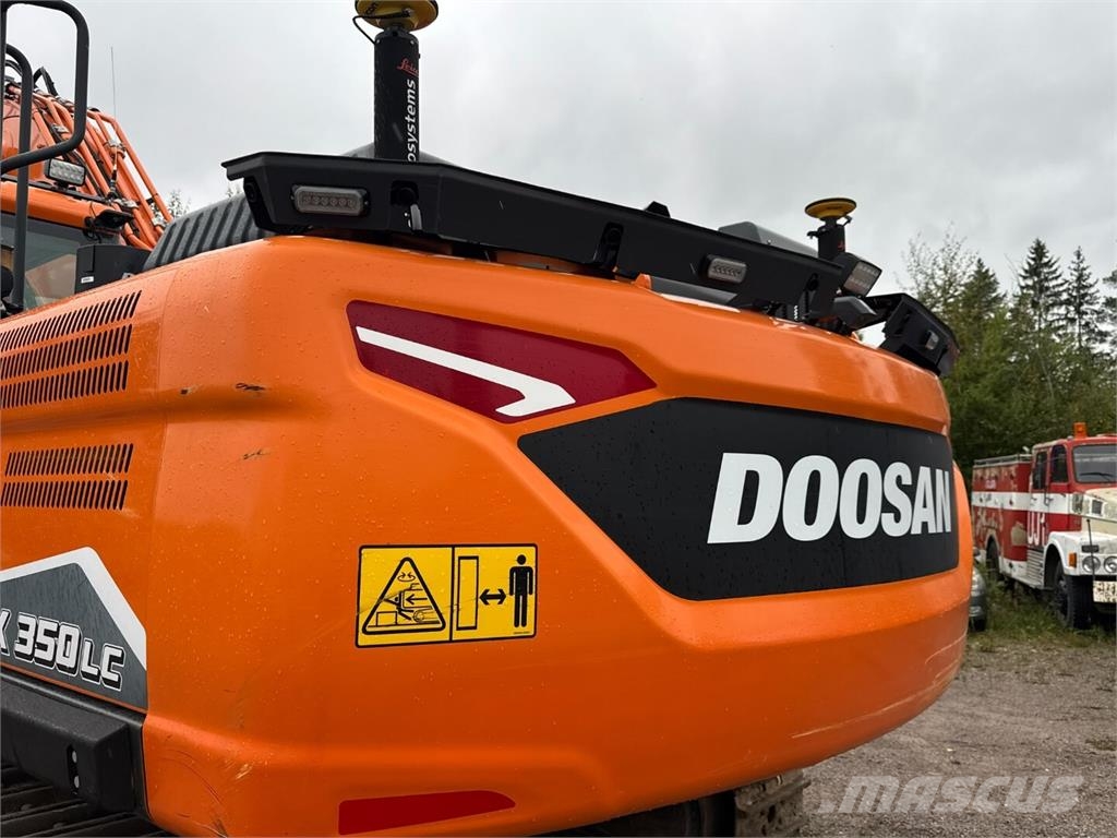 Doosan DX 350 LC-7 Telakaivukoneet