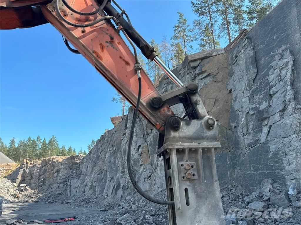 Doosan DX 420 LC-7 + 2 VASARAA Rupsgraafmachines