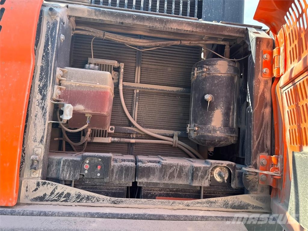 Doosan DX 420 LC-7 + 2 VASARAA Rupsgraafmachines