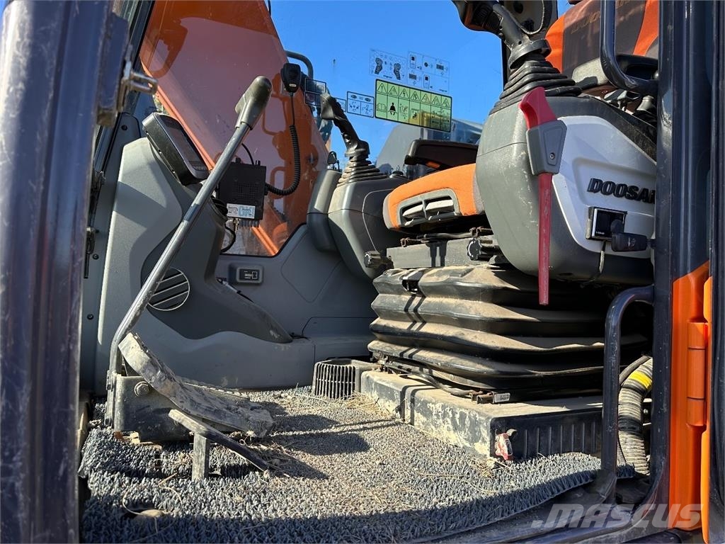 Doosan DX140 LCR-5 Εκσκαφείς με ερπύστριες