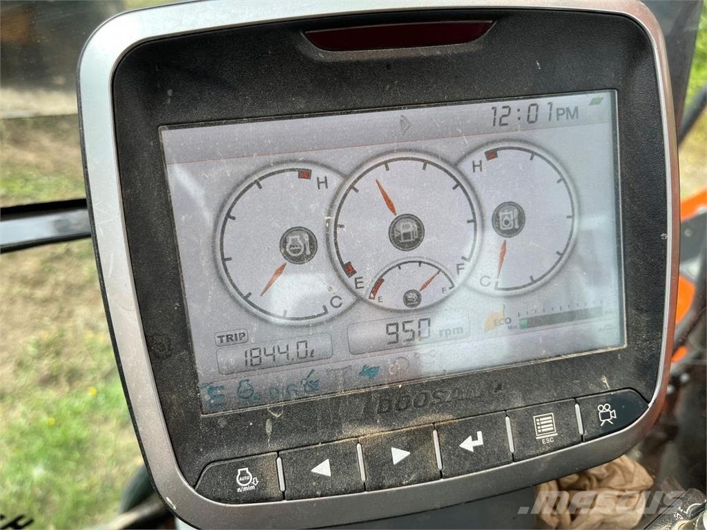 Doosan DX140LC Εκσκαφείς με ερπύστριες