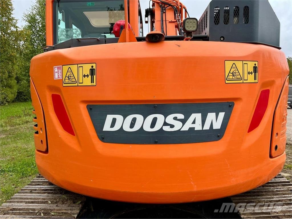Doosan DX140LC Εκσκαφείς με ερπύστριες
