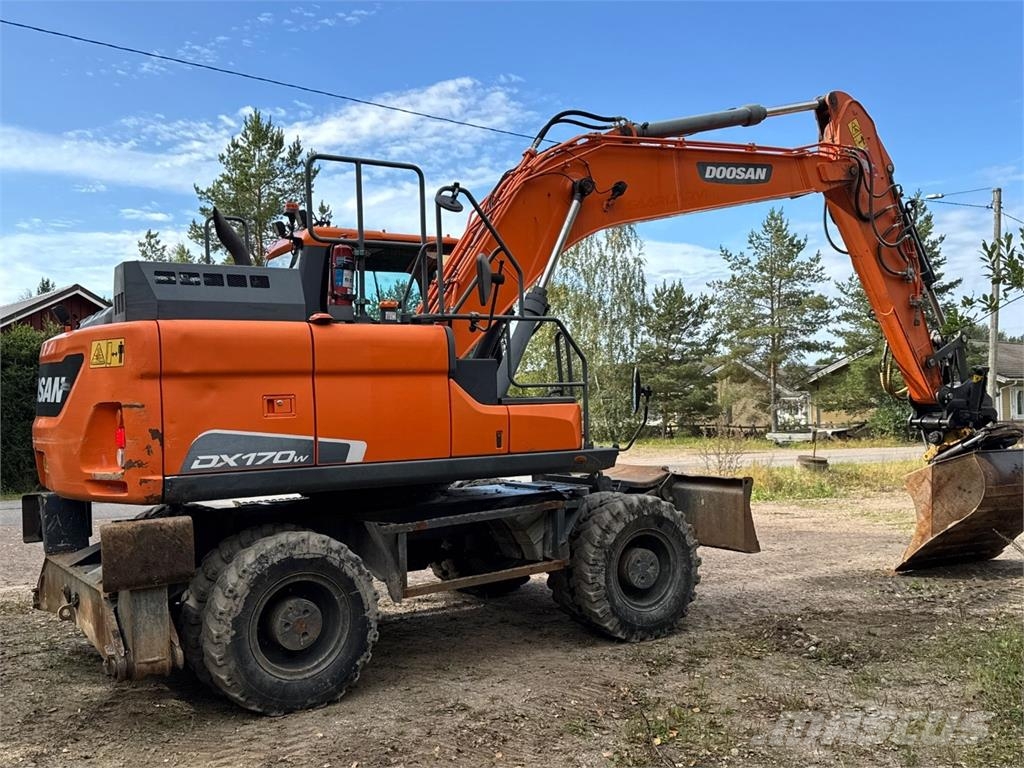 Doosan DX170W-5 Wielgraafmachines