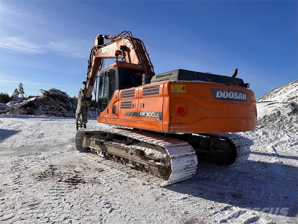 Doosan DX300 LC-3 Excavatoare pe șenile