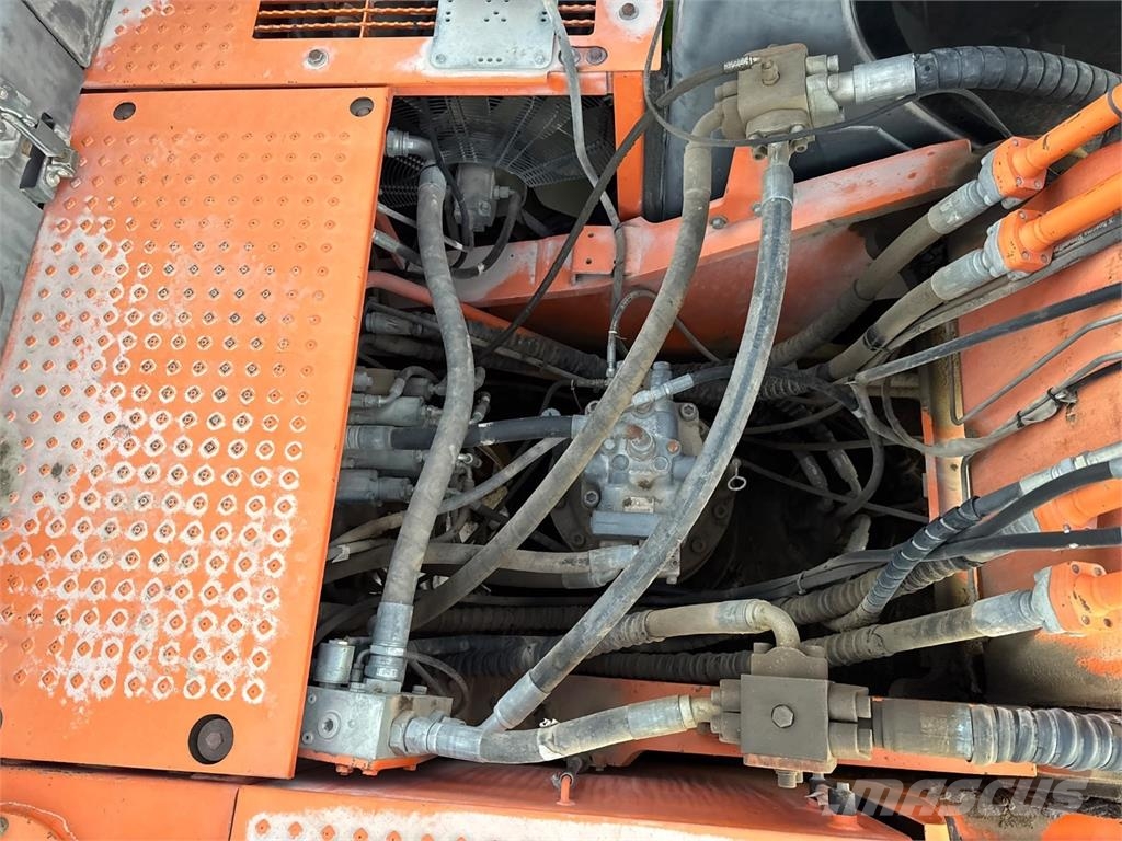 Doosan DX300 LC-3 Εκσκαφείς με ερπύστριες