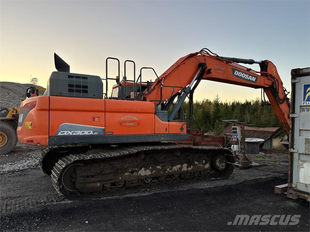 Doosan DX300 LC-5 Εκσκαφείς με ερπύστριες