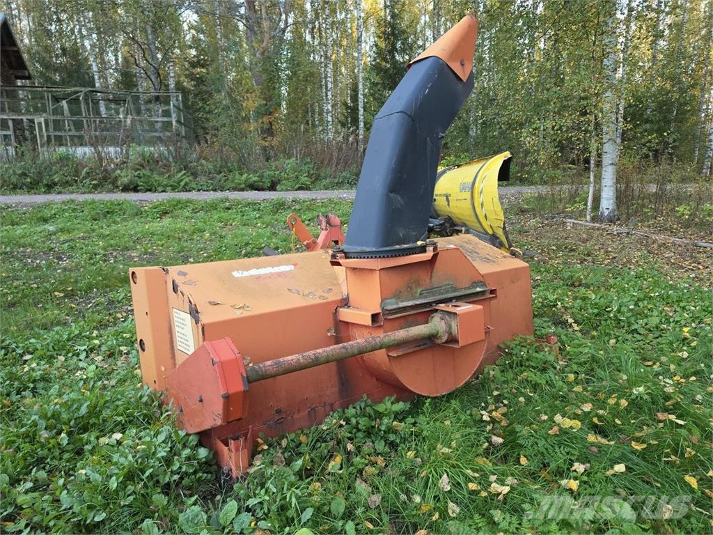 Esko 250 Lumilinko Schneefräse