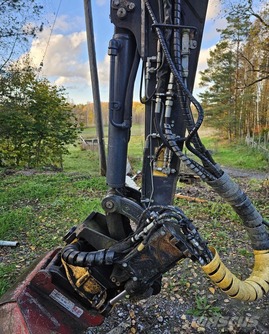 Eurocomach ES28.2ZT, 3 kauhaa, Rasvari Minigraafmachines < 7t