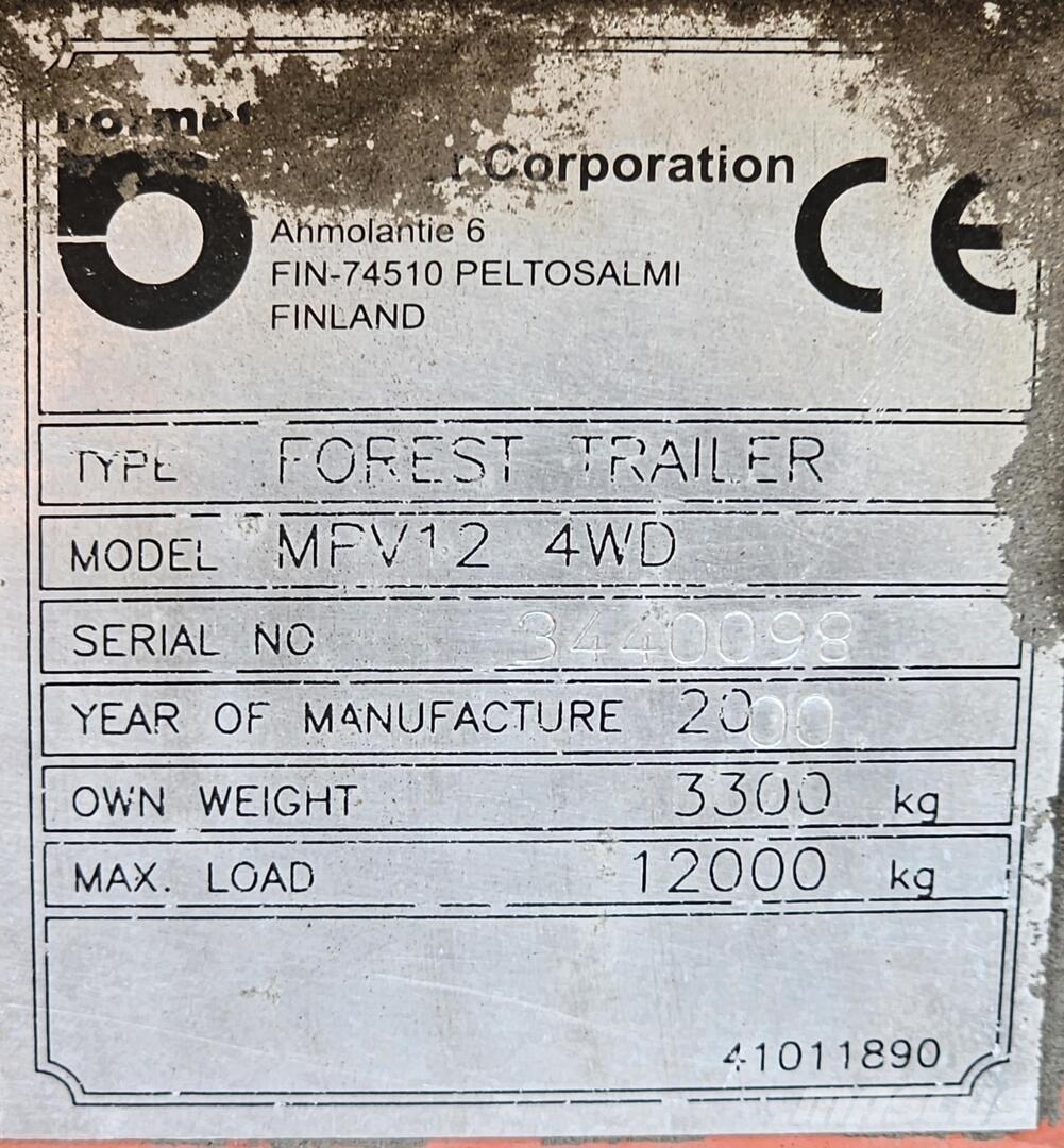 Farmi Forest Vetävä metsäkärry kuormaimella Forestal - Otros