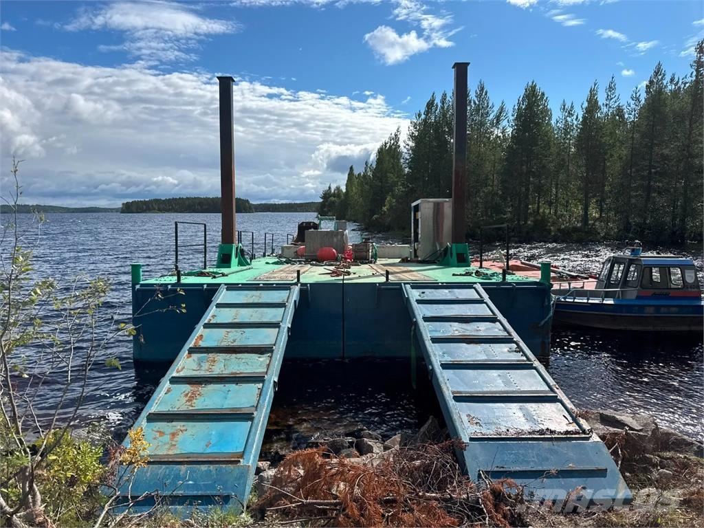 FBM MAININKI PROOMU Work boats / barges