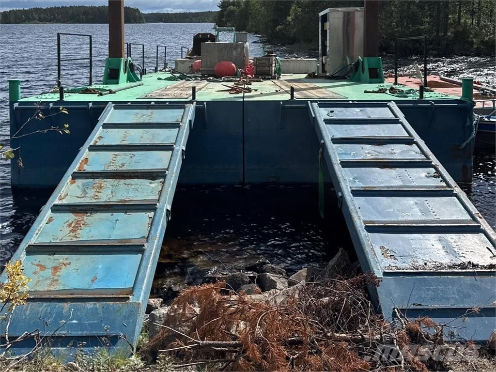 FBM MAININKI PROOMU Work boats / barges