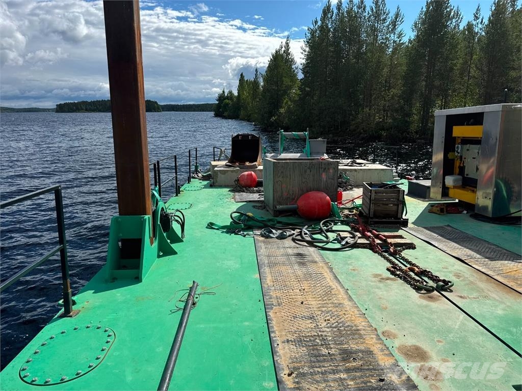 FBM MAININKI PROOMU Work boats / barges