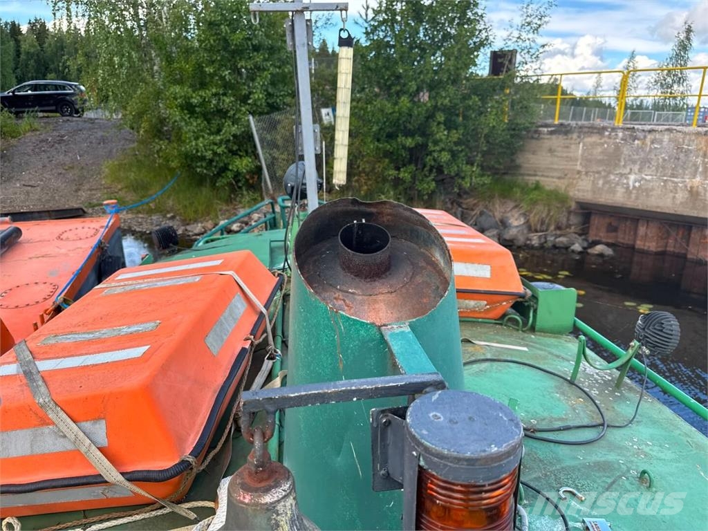  FBP 15M Proomu / Voodoo hinaaja / Hydr.yksikkö Work boats / barges