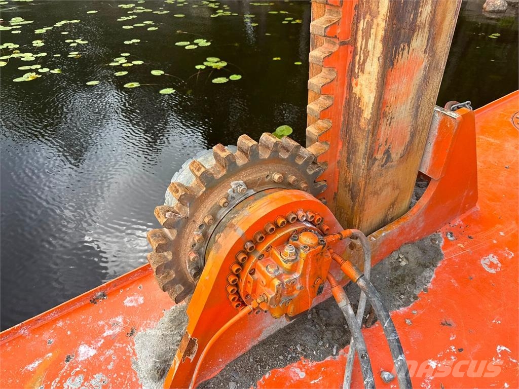  FBP 15M Proomu / Voodoo hinaaja / Hydr.yksikkö Work boats / barges