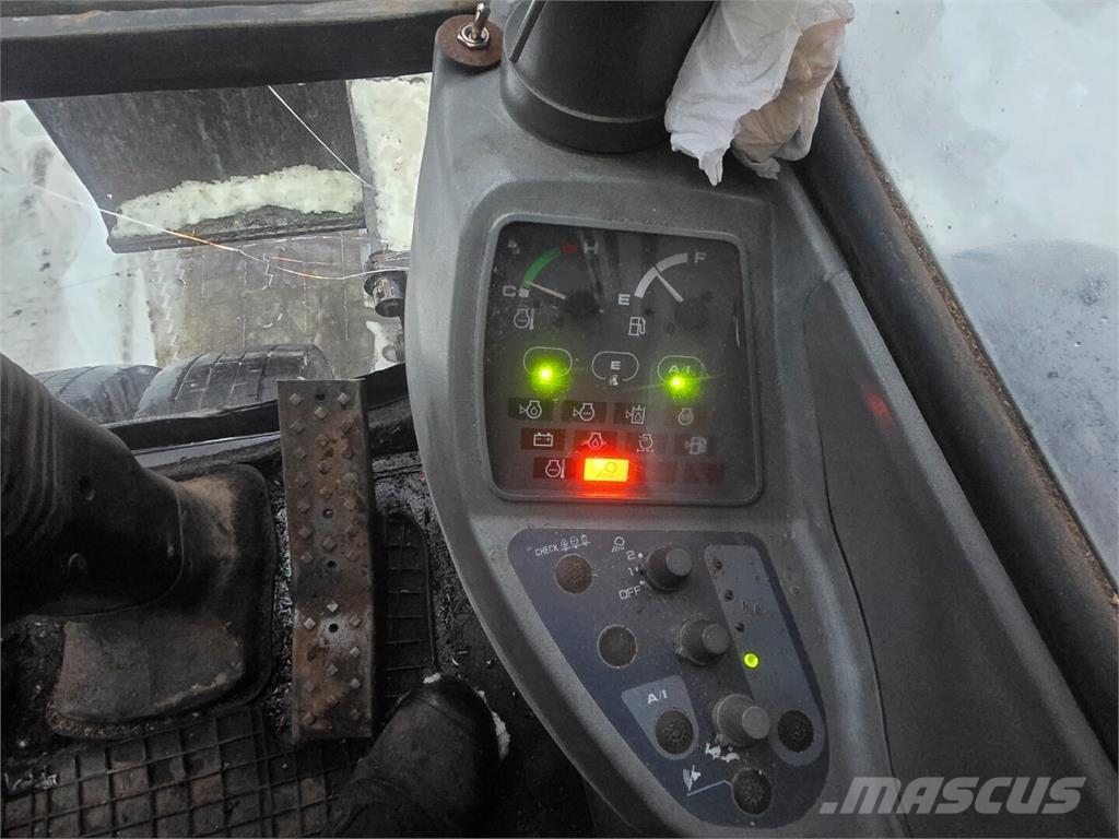 Fiat-Hitachi EX135w Mobilbagger