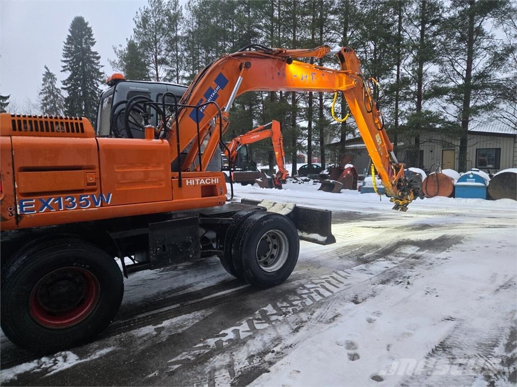 Fiat-Hitachi EX135w Mobilbagger