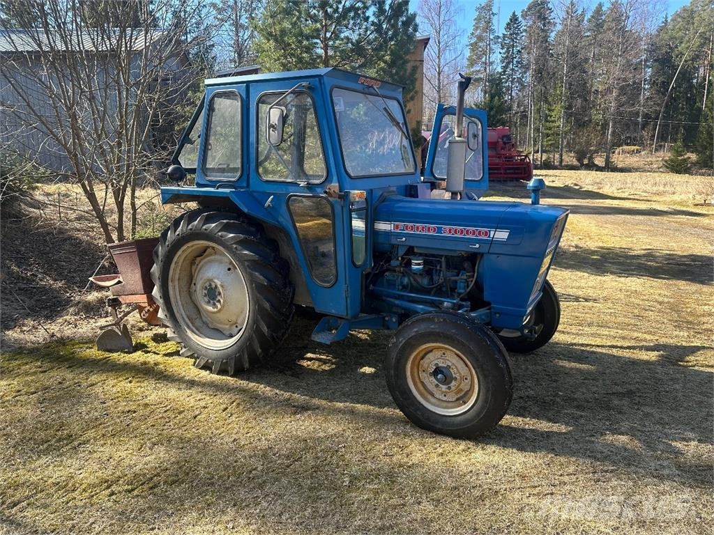 フォード 3000, 1974, Pyhäranta, フィンランド - 中古 トラクター 