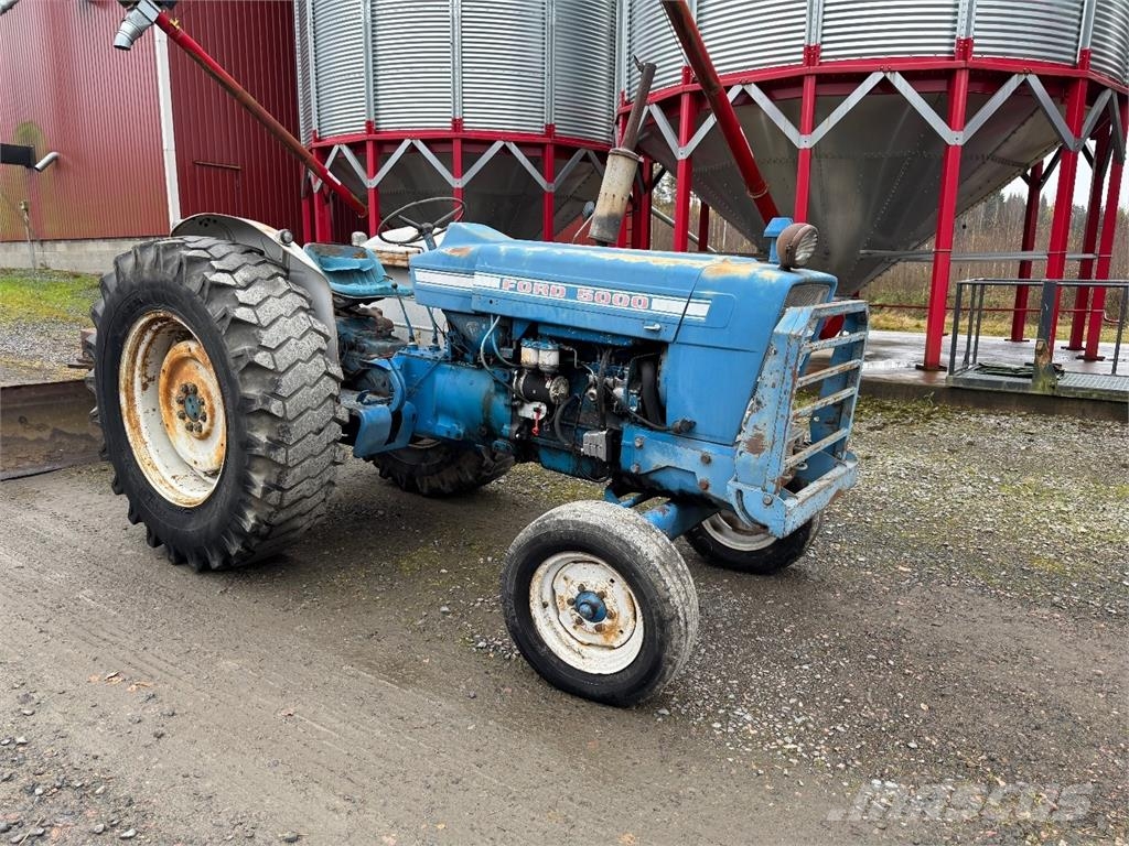 Ford 5000 HUOM AIKASLAILLA ALKUPERÄINEN 拖拉机/农用车