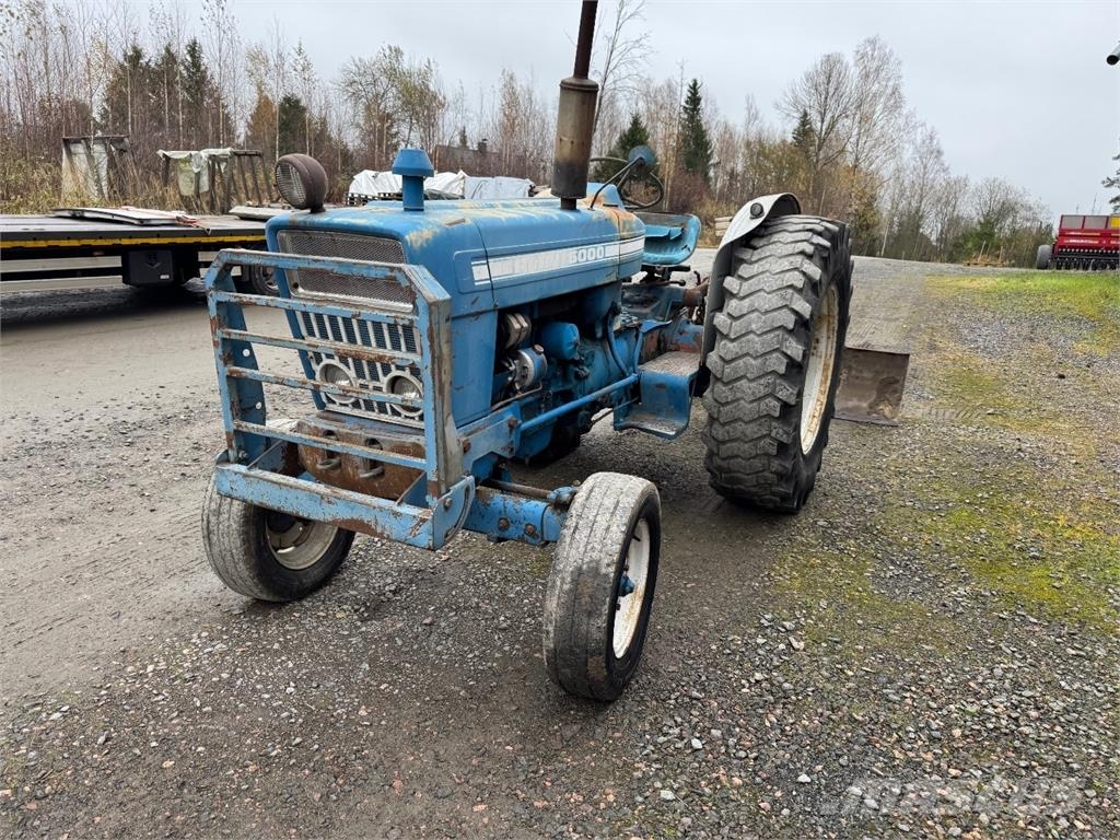 Ford 5000 HUOM AIKASLAILLA ALKUPERÄINEN 拖拉机/农用车