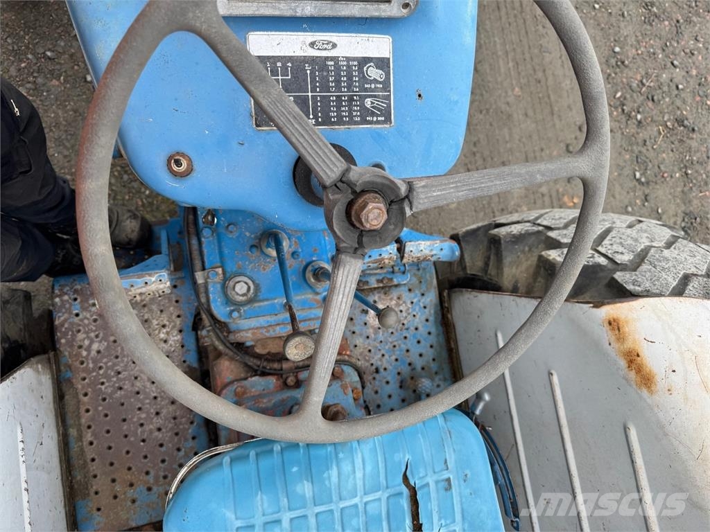 Ford 5000 HUOM AIKASLAILLA ALKUPERÄINEN 拖拉机/农用车