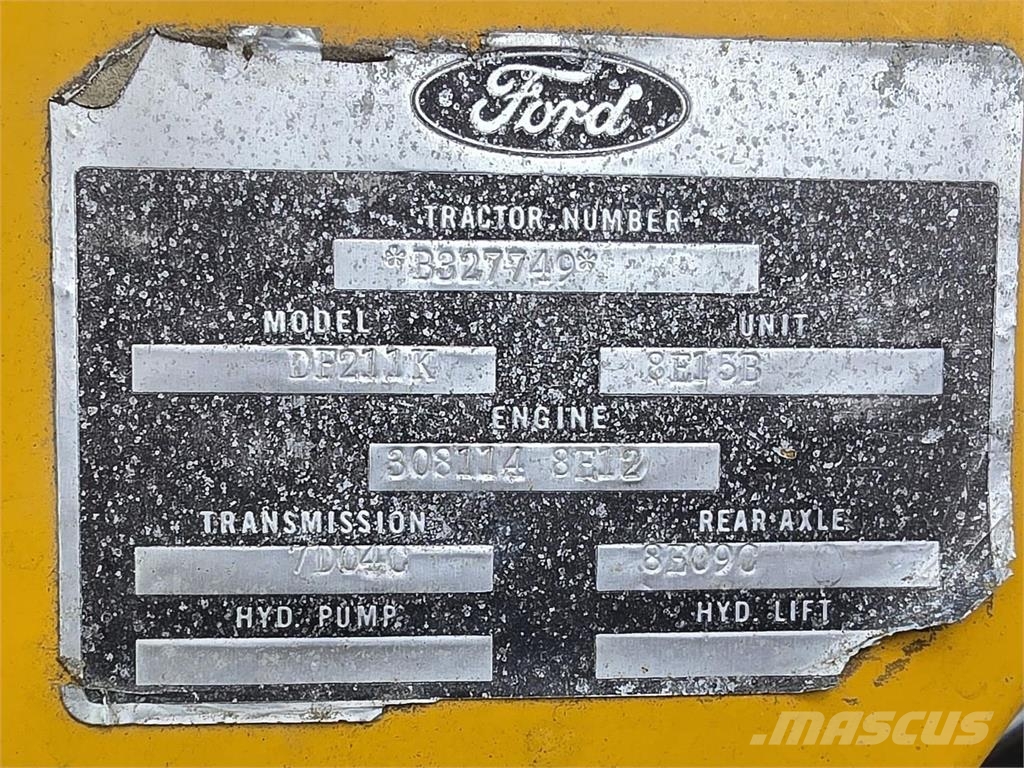 Ford 550, 2 kauhaa Ekskavaatorlaadurid