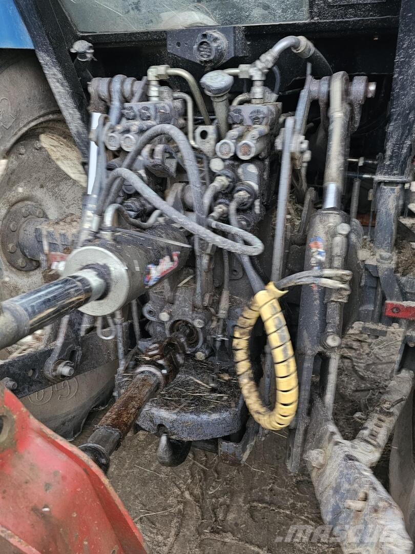 Ford 6640, etukuormaaja, kauha Traktorid