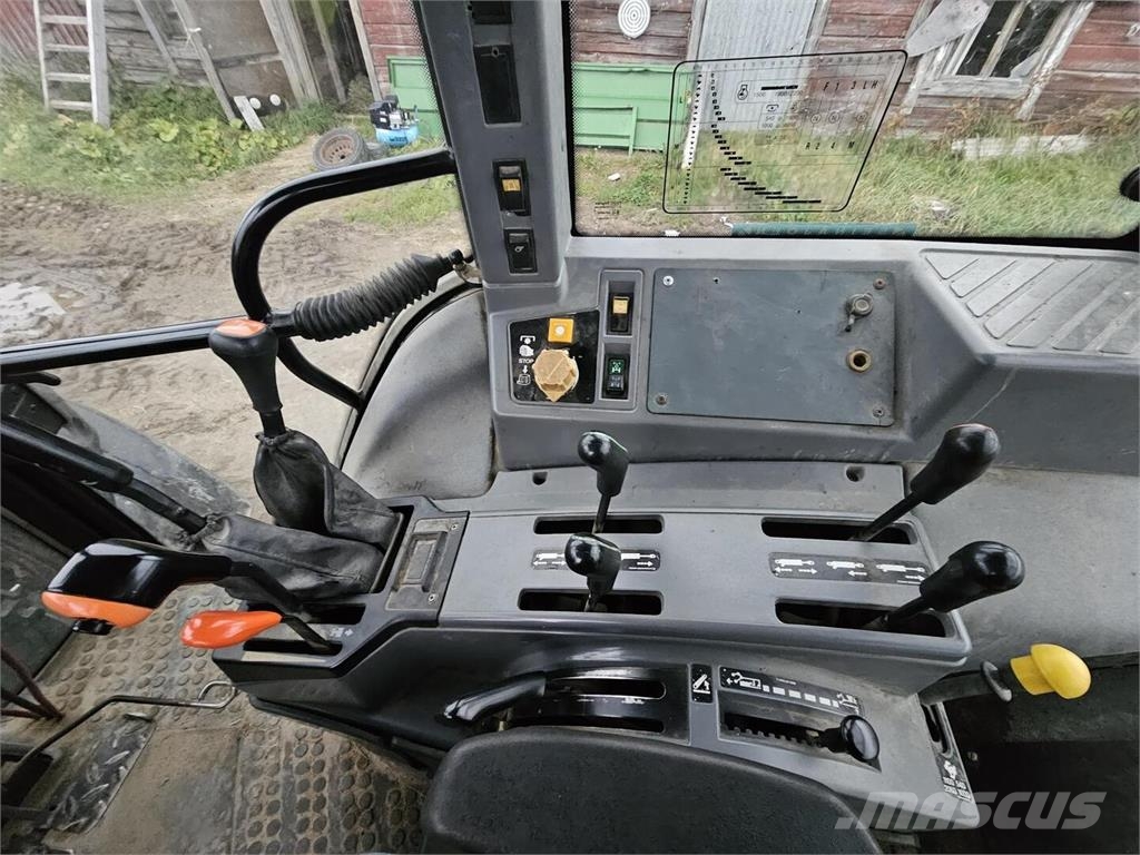 Ford 6640, etukuormaaja, kauha Traktorid